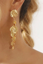 Load image into Gallery viewer, Dangle Long Piece Earrings
