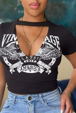 Load image into Gallery viewer, Crop Top With Designletter Eagle Print Crop
