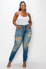 Load image into Gallery viewer, PLUS CURVY SEXY VINTAGE WASH SKINNY JEANS
