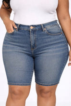 Load image into Gallery viewer, Plus Size Denim Jeans Women Bermuda Shorts Pants Stretch
