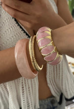 Load image into Gallery viewer, Vintage Resin Statement Bracelet
