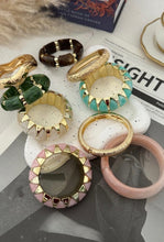 Load image into Gallery viewer, Vintage Resin Statement Bracelet
