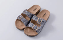 Load image into Gallery viewer, Women’s Glitter Comfort Flat Party Sandals
