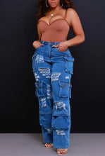 Load image into Gallery viewer, High Rise Multi Pockets Distressed Cargo
