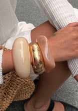 Load image into Gallery viewer, Unique Blend Elegance Metal Arcylic Bracelet Set
