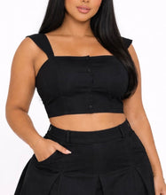 Load image into Gallery viewer, Plus Size Sexy Top With Button Closurecropped Top

