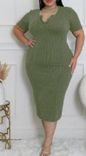 Load image into Gallery viewer, Short Sleeve Dress
