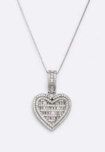 Load image into Gallery viewer, Heart Iconic Pendant Necklace
