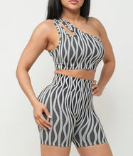 Load image into Gallery viewer, Front Cut Out Crop Top And Biker Shorts Set
