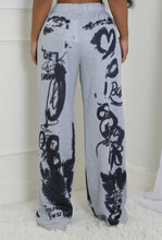 Load image into Gallery viewer, Wide-Leg Sweatpants With a High Elastic Waistband
