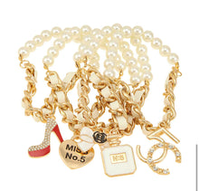 Load image into Gallery viewer, Pearl and Chain Five C Charm Five Bracelet

