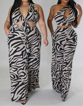 Load image into Gallery viewer, Kassidy Plisse Pant Set
