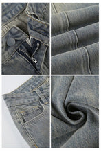 Load image into Gallery viewer, Buttoned Wide-Leg Jeans
