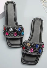 Load image into Gallery viewer, Diamond Slip on Sandals
