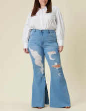 Load image into Gallery viewer, Plus New Day Flare Jeans
