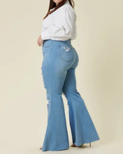 Load image into Gallery viewer, Plus New Day Flare Jeans

