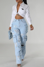 Load image into Gallery viewer, High Rise Multi Pockets Distressed Cargo Jeans
