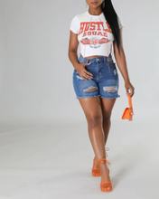 Load image into Gallery viewer, Frayed Hem Denim Shorts
