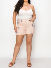 Load image into Gallery viewer, Plus Size High Rise Stretch Mom Short
