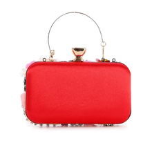 Load image into Gallery viewer, Raised Flowers Beaded Evening Bag

