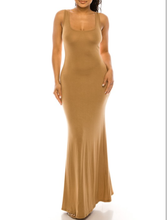 Load image into Gallery viewer, Plus Maxi Dress
