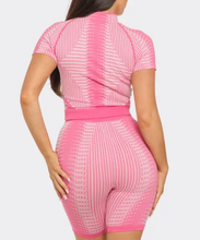 Load image into Gallery viewer, Seamless Front Zip Up Top and Shorts Set
