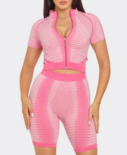 Load image into Gallery viewer, Seamless Front Zip Up Top and Shorts Set

